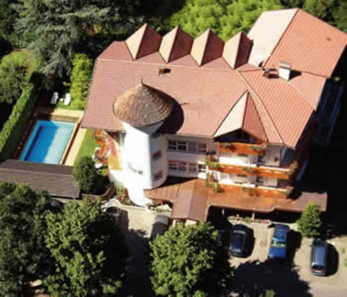 Hotel Brunner Merano Esterno foto