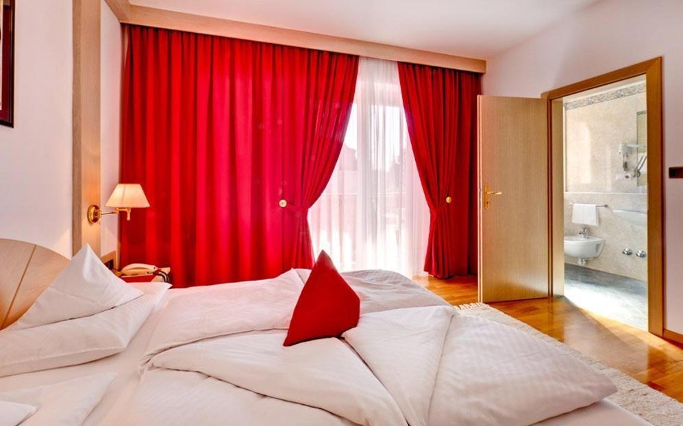 Hotel Brunner Merano Esterno foto