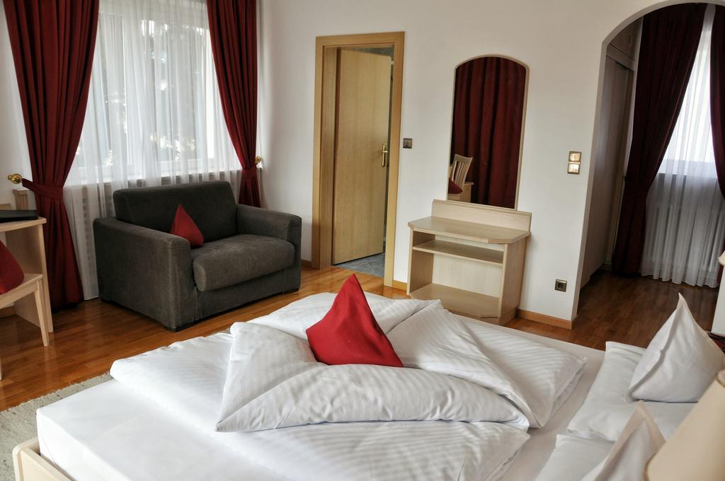 Hotel Brunner Merano Camera foto